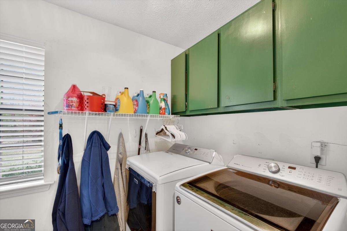 560 Log Landing Road Springfield - Photo 23