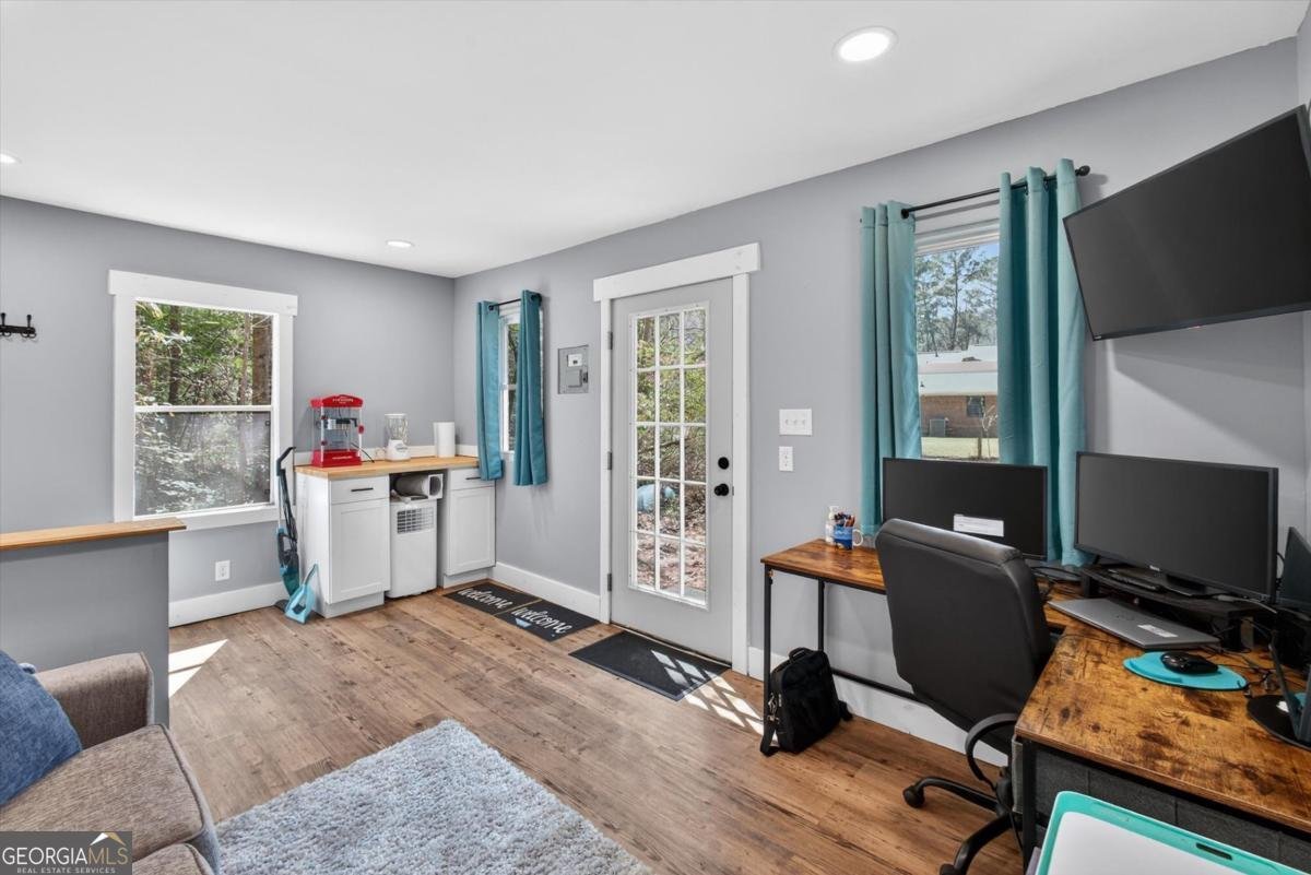 560 Log Landing Road Springfield - Photo 39