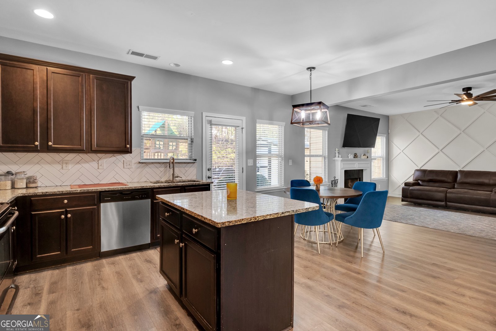 143 Dustin Drive Stockbridge - Photo 11