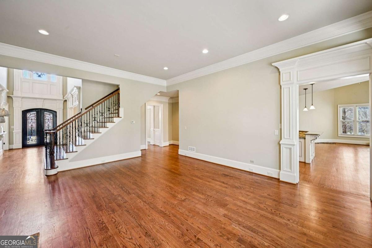 110 Aster Circle Johns Creek - Photo 12