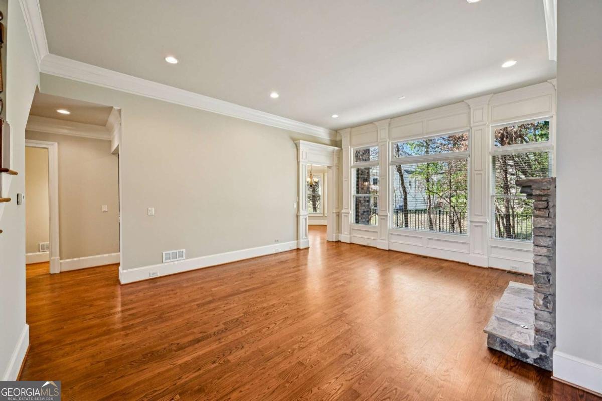 110 Aster Circle Johns Creek - Photo 16