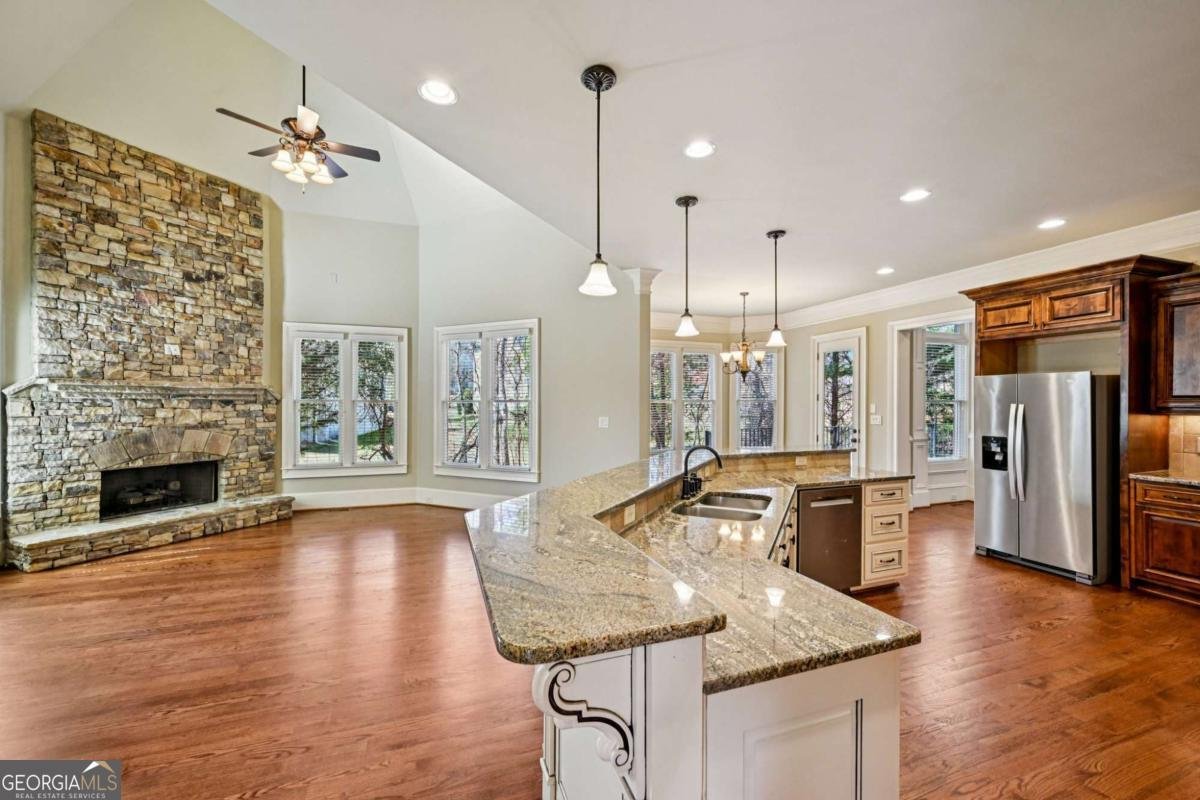 110 Aster Circle Johns Creek - Photo 19