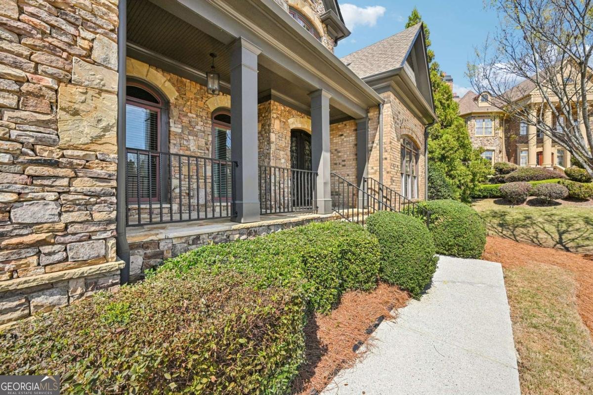 110 Aster Circle Johns Creek - Photo 6