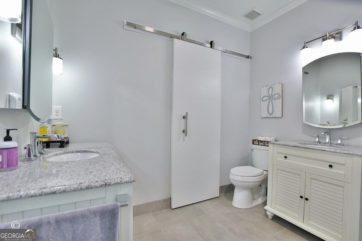 239 Robin Drive Hamilton - Photo 37