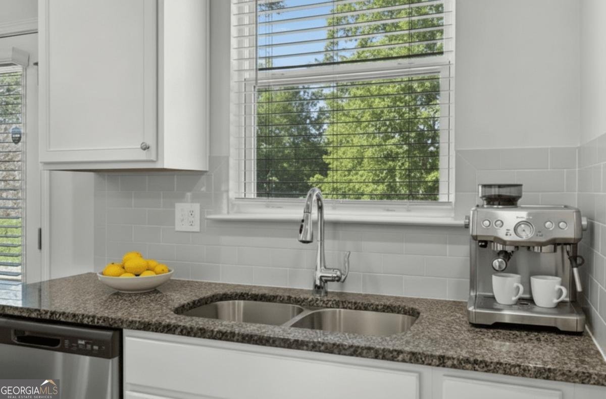 5187 Upper Elm Street Atlanta - Photo 8