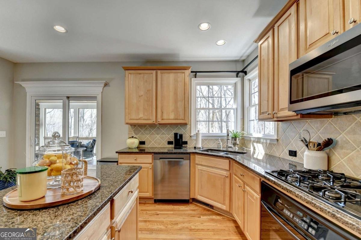 4930 River Drive Cumming - Photo 32