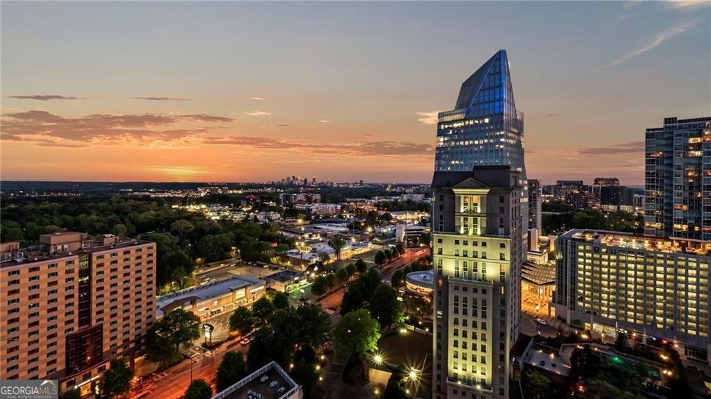 3324 Peachtree Road Atlanta - Photo 1