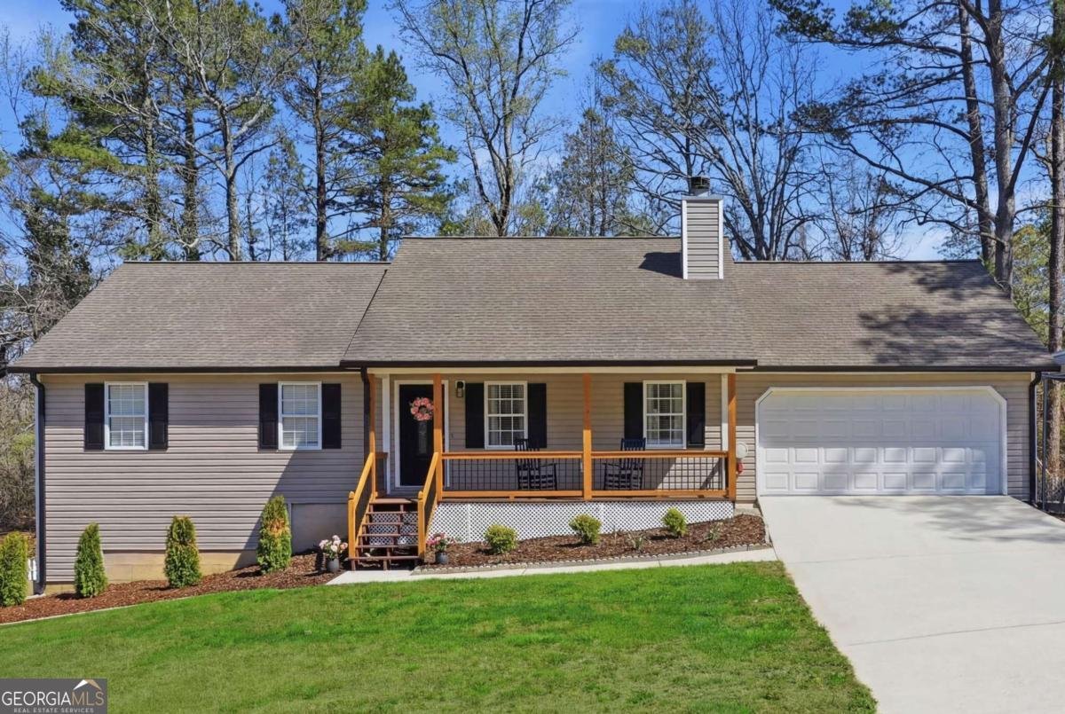 420 Stoneview Drive Hoschton - Photo 1