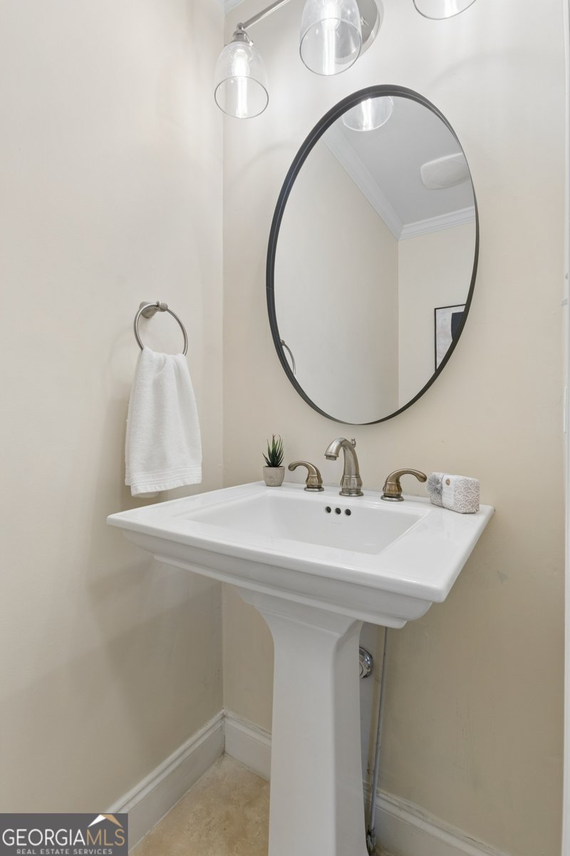 1629 May Avenue Atlanta - Photo 28