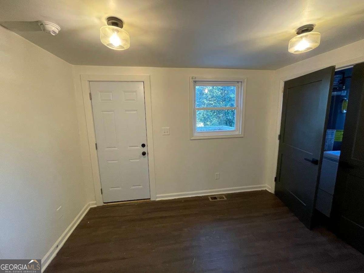 535 Walnut Street Hapeville - Photo 21