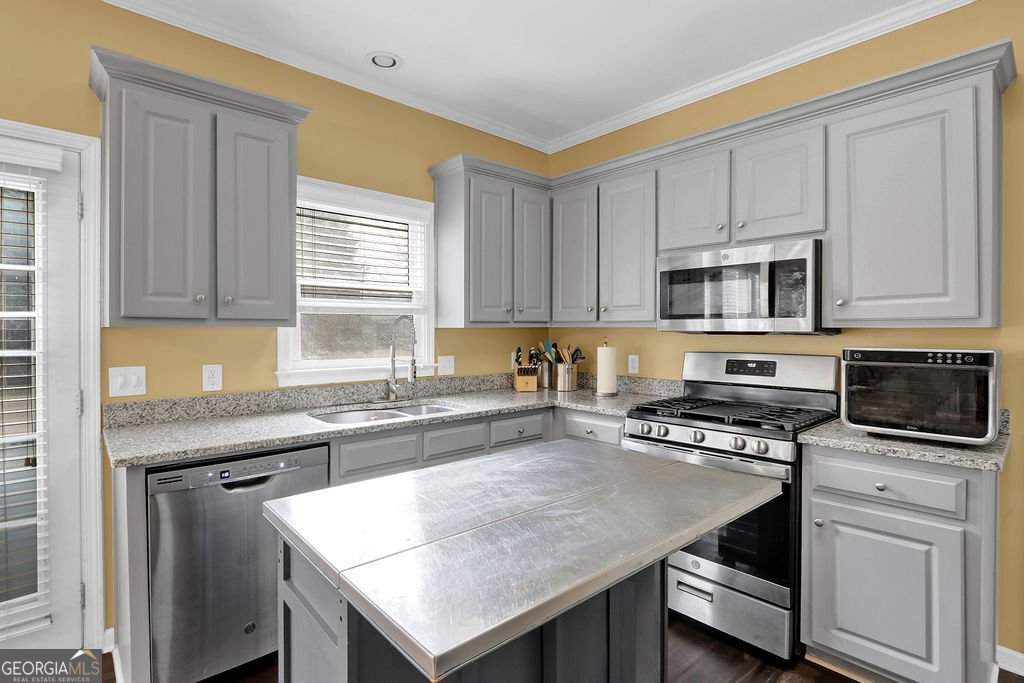 2159 Shin Court Buford - Photo 17