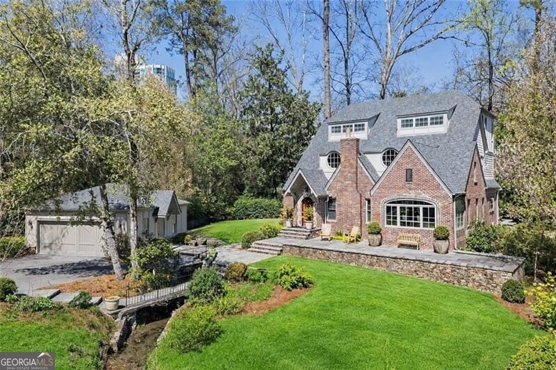 120 Peachtree Way Atlanta - Photo 1