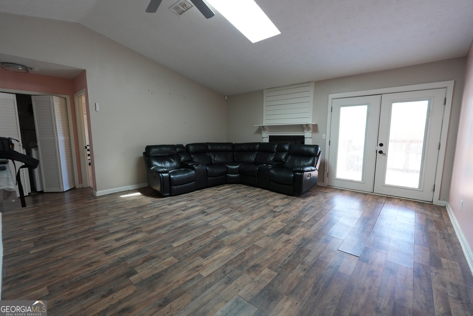 1089 Legacy Lane Lawrenceville - Photo 9