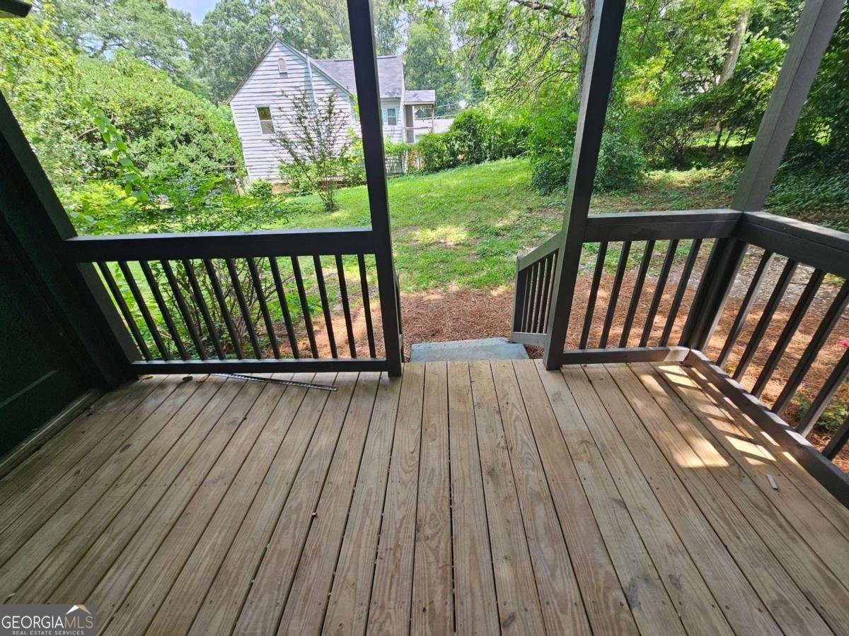 1497 Elizabeth Lane East Point - Photo 27