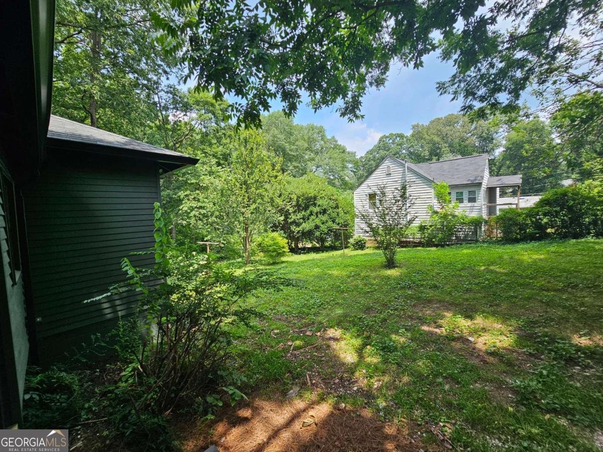 1497 Elizabeth Lane East Point - Photo 30