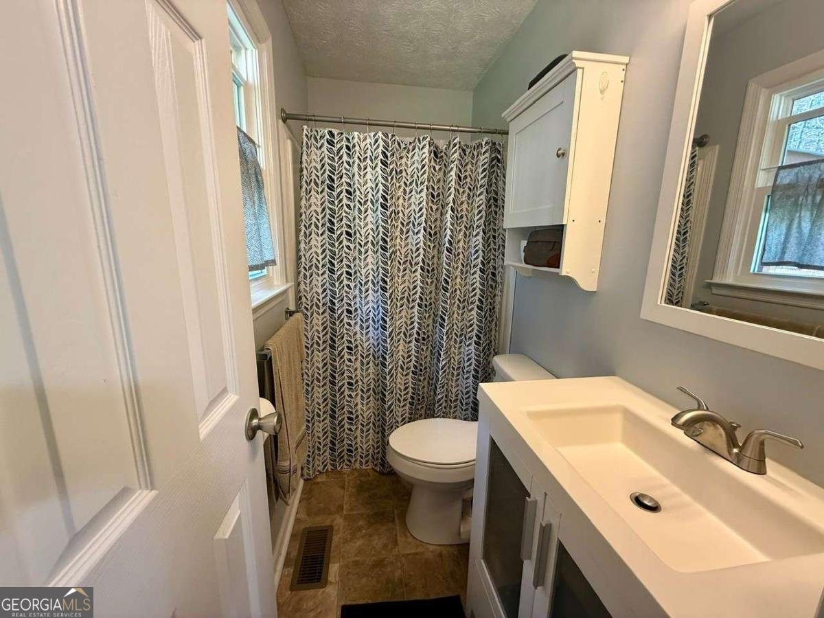 219 Tall Tree Road Athens - Photo 14