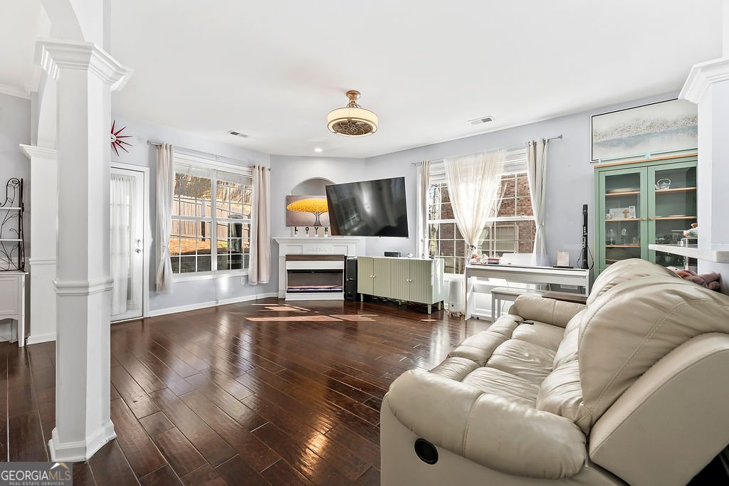 589 Woodland Park Ter Lawrenceville - Photo 12