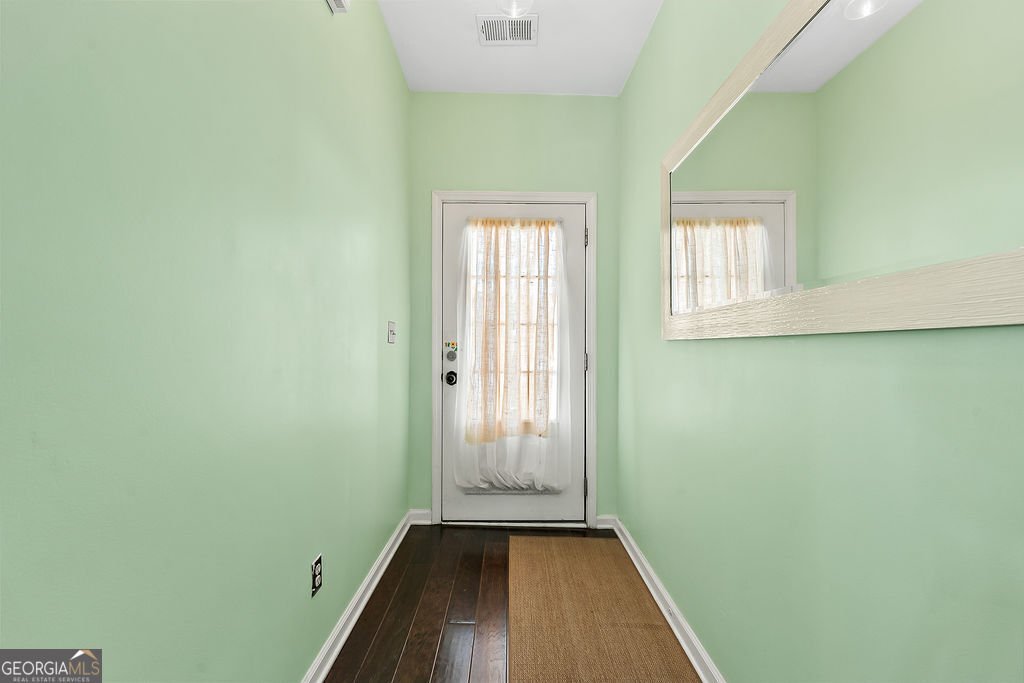 589 Woodland Park Ter Lawrenceville - Photo 6
