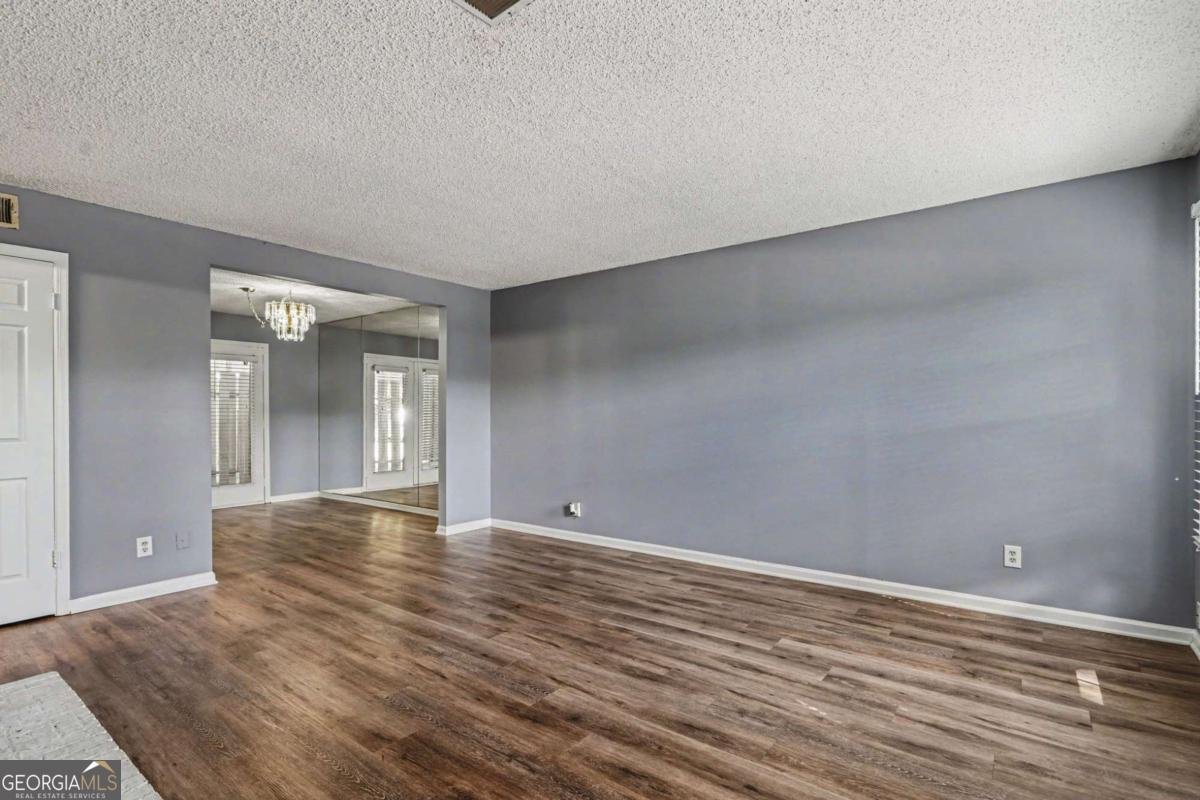 1016 Old Holcomb Bridge Road Roswell - Photo 7