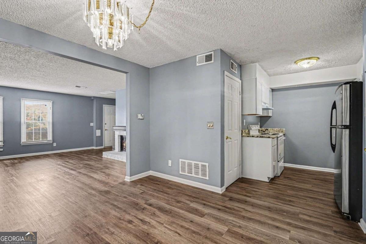 1016 Old Holcomb Bridge Road Roswell - Photo 8