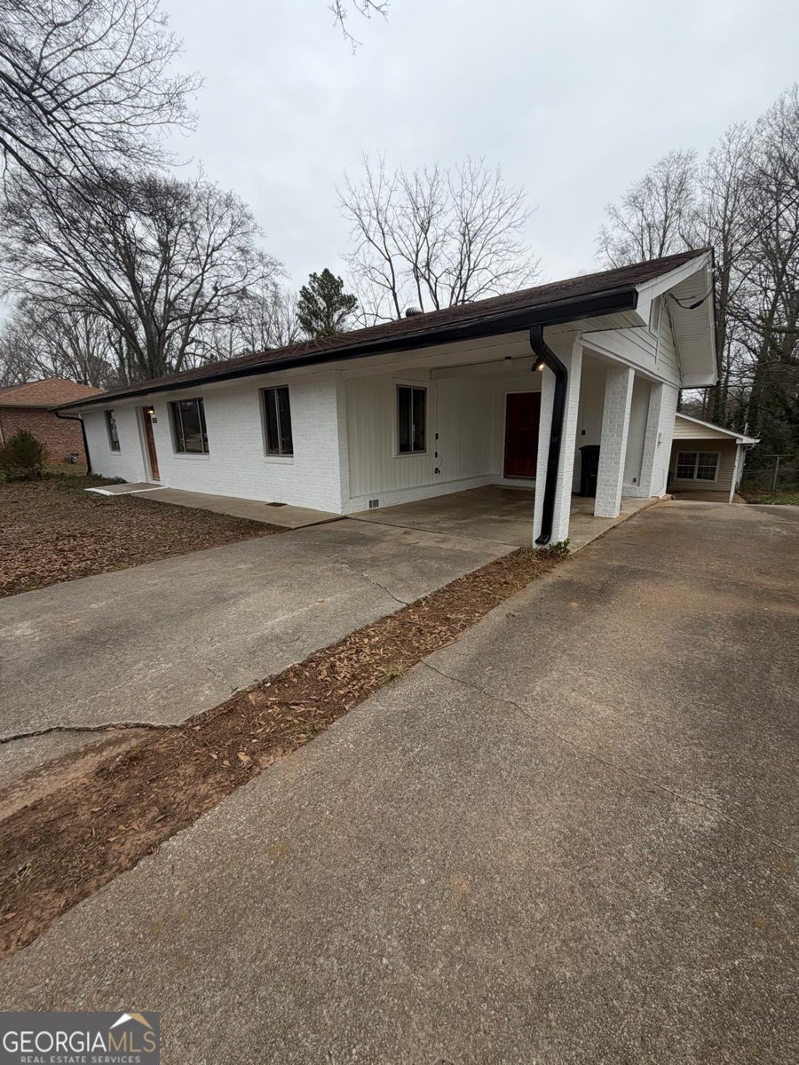 235 Tower Heights Road Gainesville - Photo 1