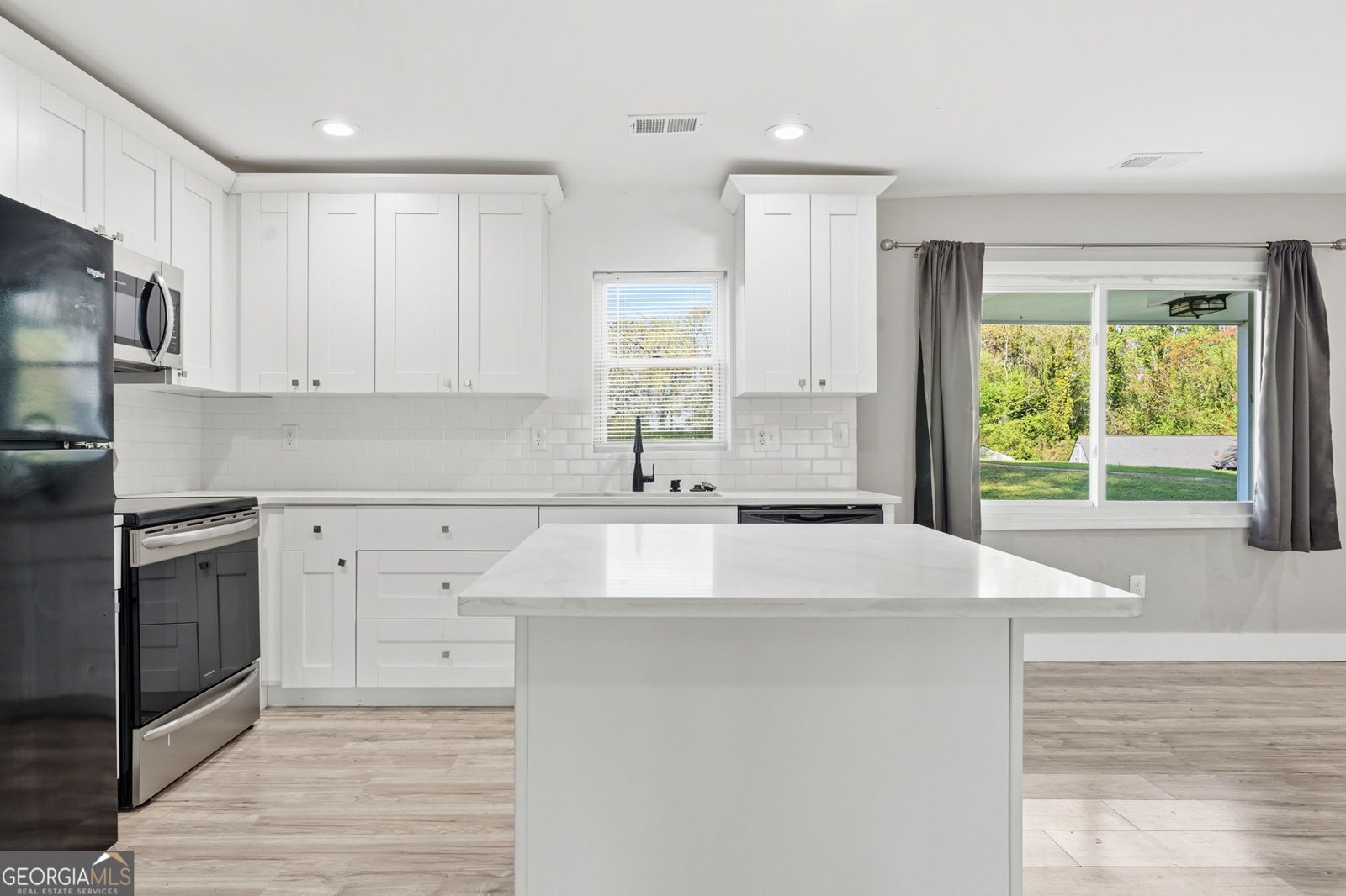 1735 CARTER Circle Atlanta - Photo 10