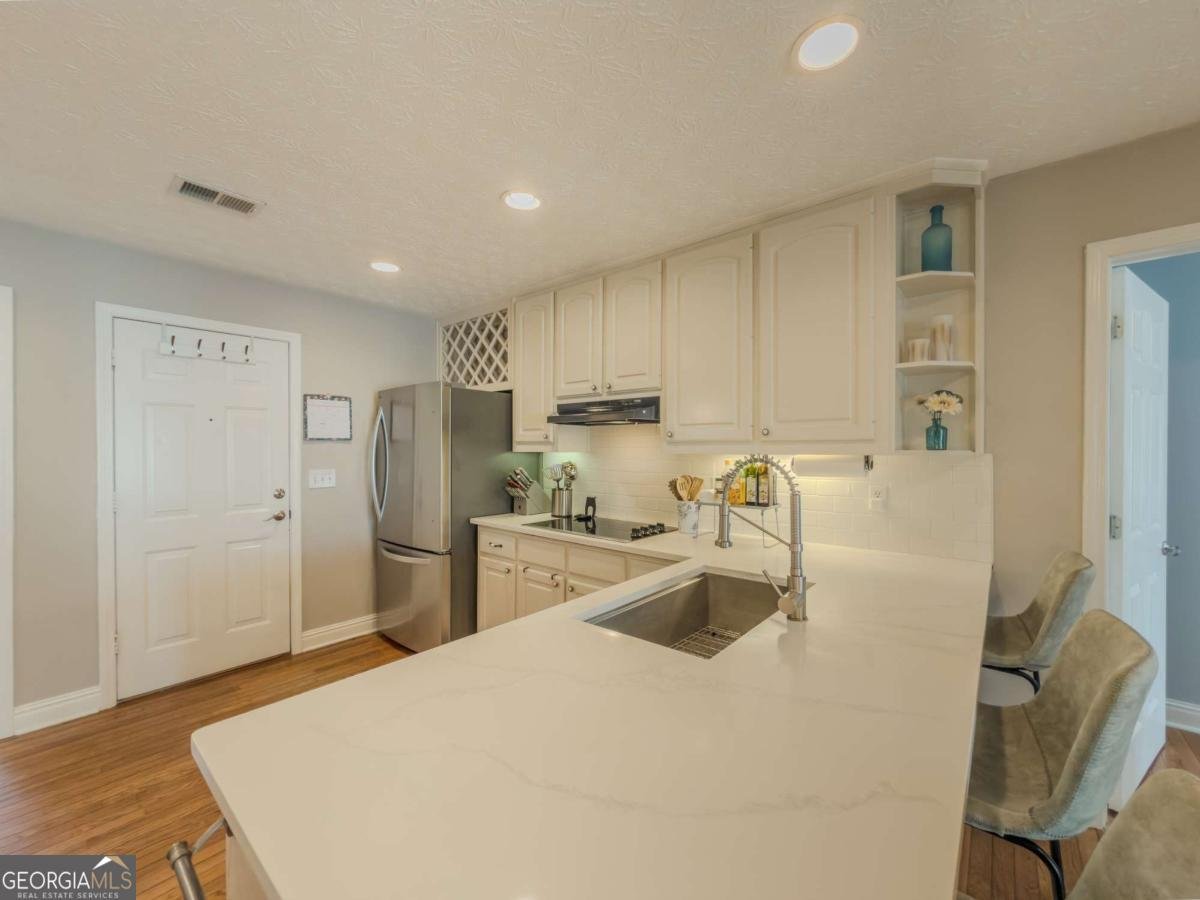 2199 Cedar Lake Court Loganville - Photo 11