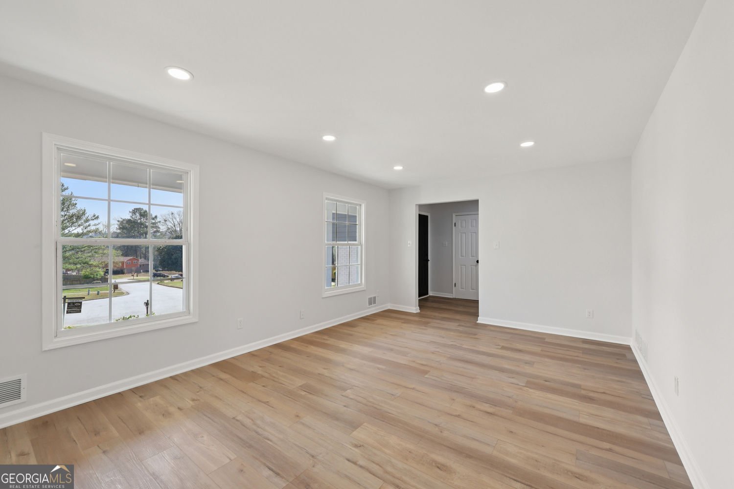 3600 River Hills Court Ellenwood - Photo 10