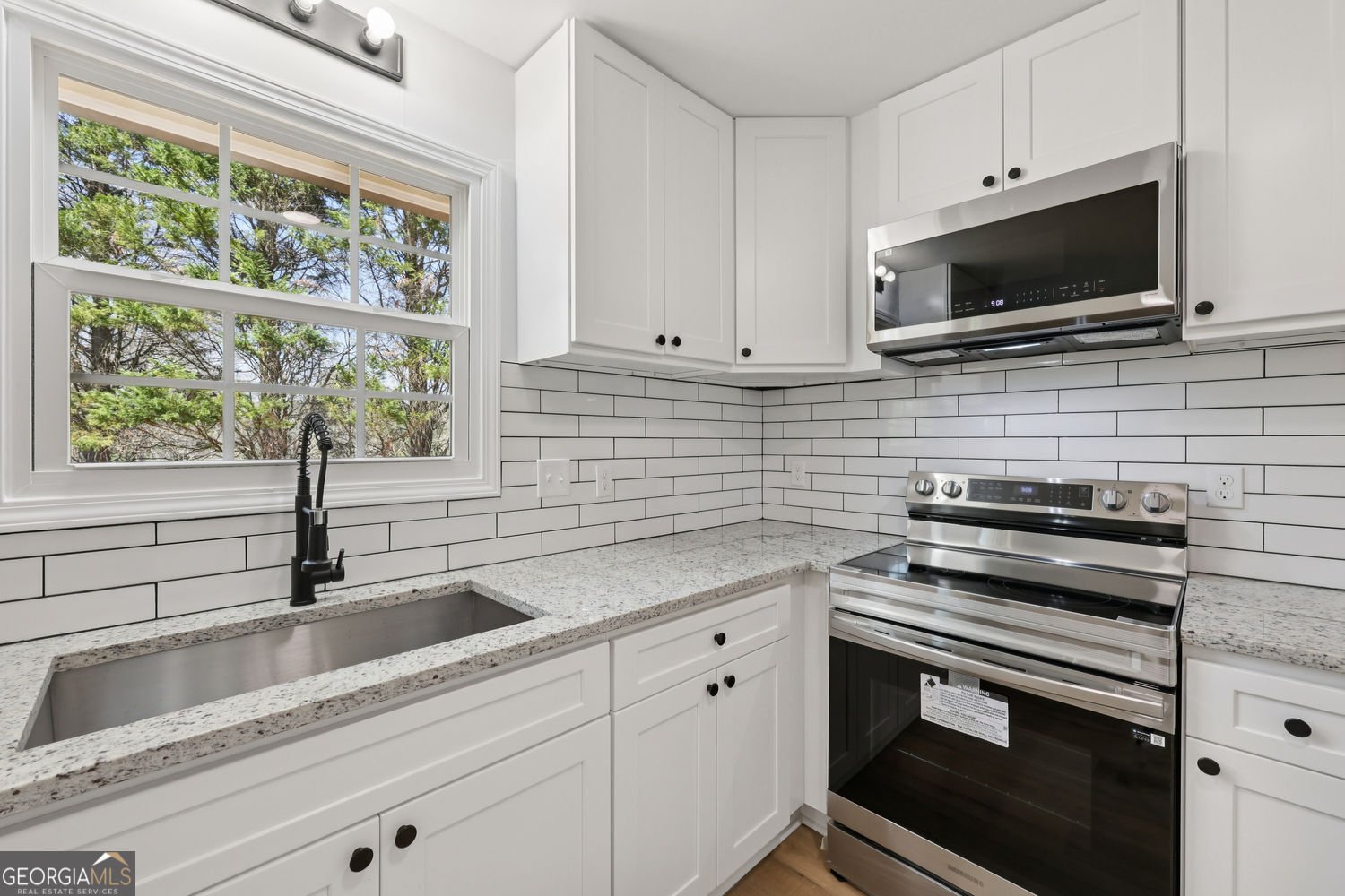 3600 River Hills Court Ellenwood - Photo 16