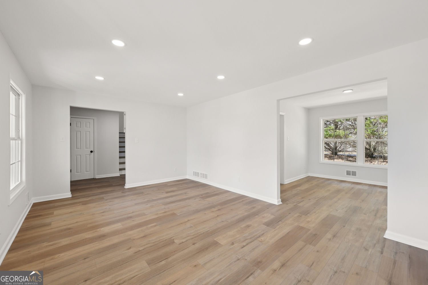 3600 River Hills Court Ellenwood - Photo 9