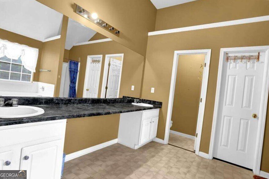 6031 Hitt Lake Court Stone Mountain - Photo 22