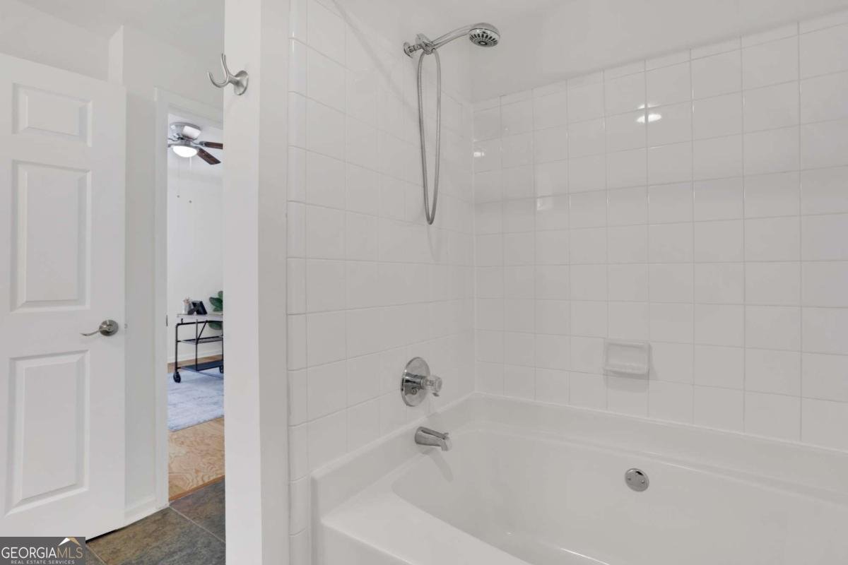 2700 Pine Tree Road Atlanta - Photo 34