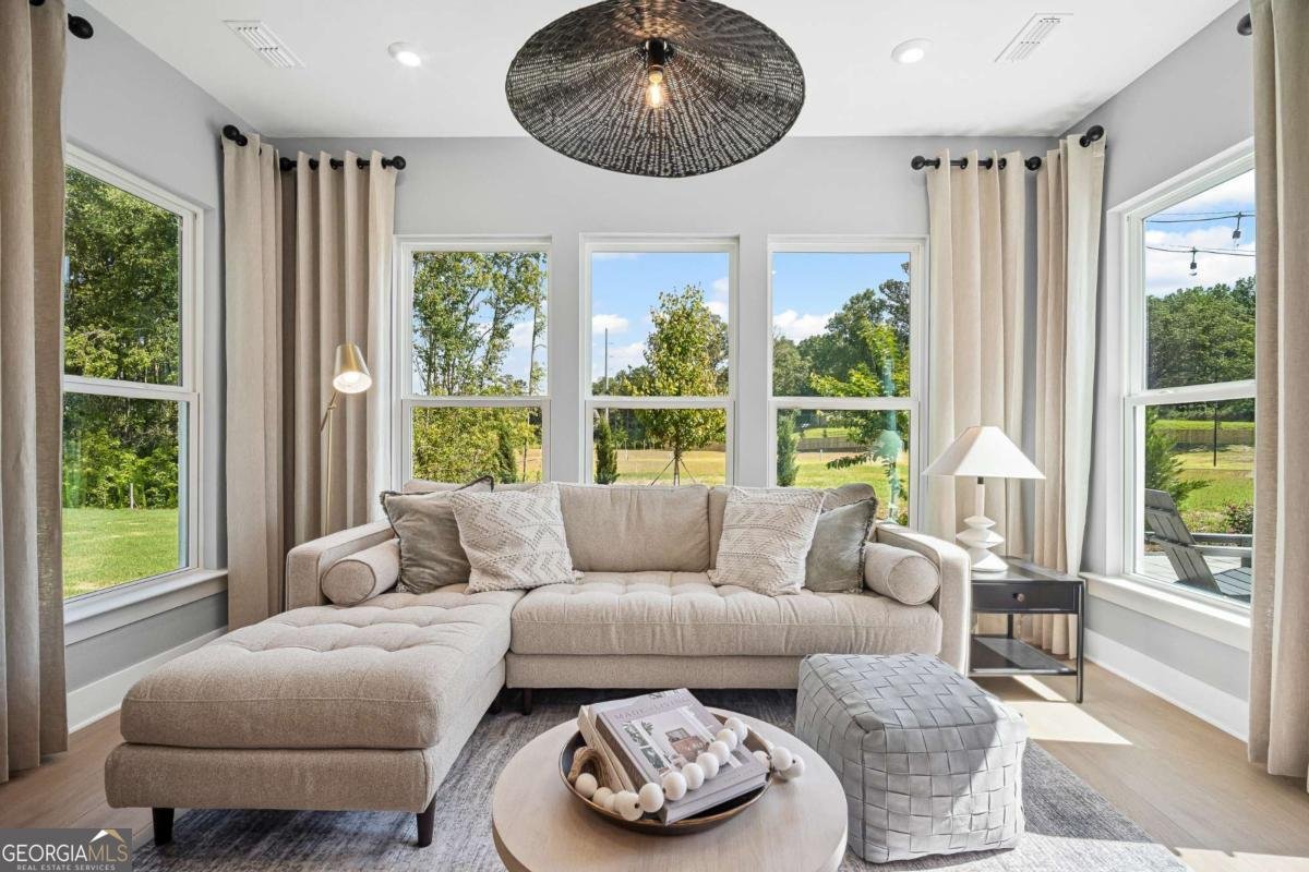 4895 Rosarian Drive Cumming - Photo 39