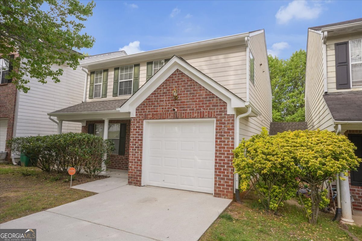2437 Charleston Pointe Court Atlanta - Photo 1
