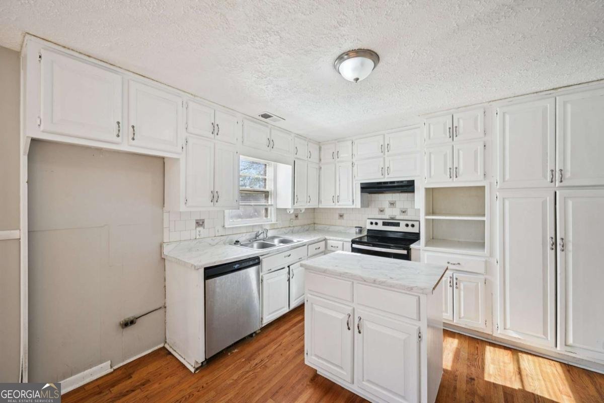 1324 Hicks Circle Conyers - Photo 10