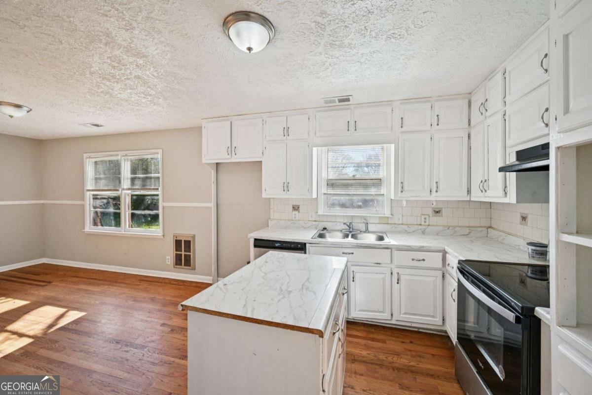 1324 Hicks Circle Conyers - Photo 12