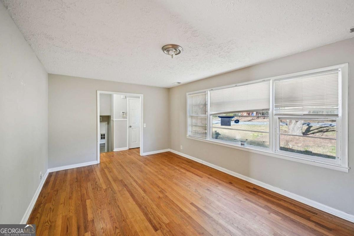 1324 Hicks Circle Conyers - Photo 7