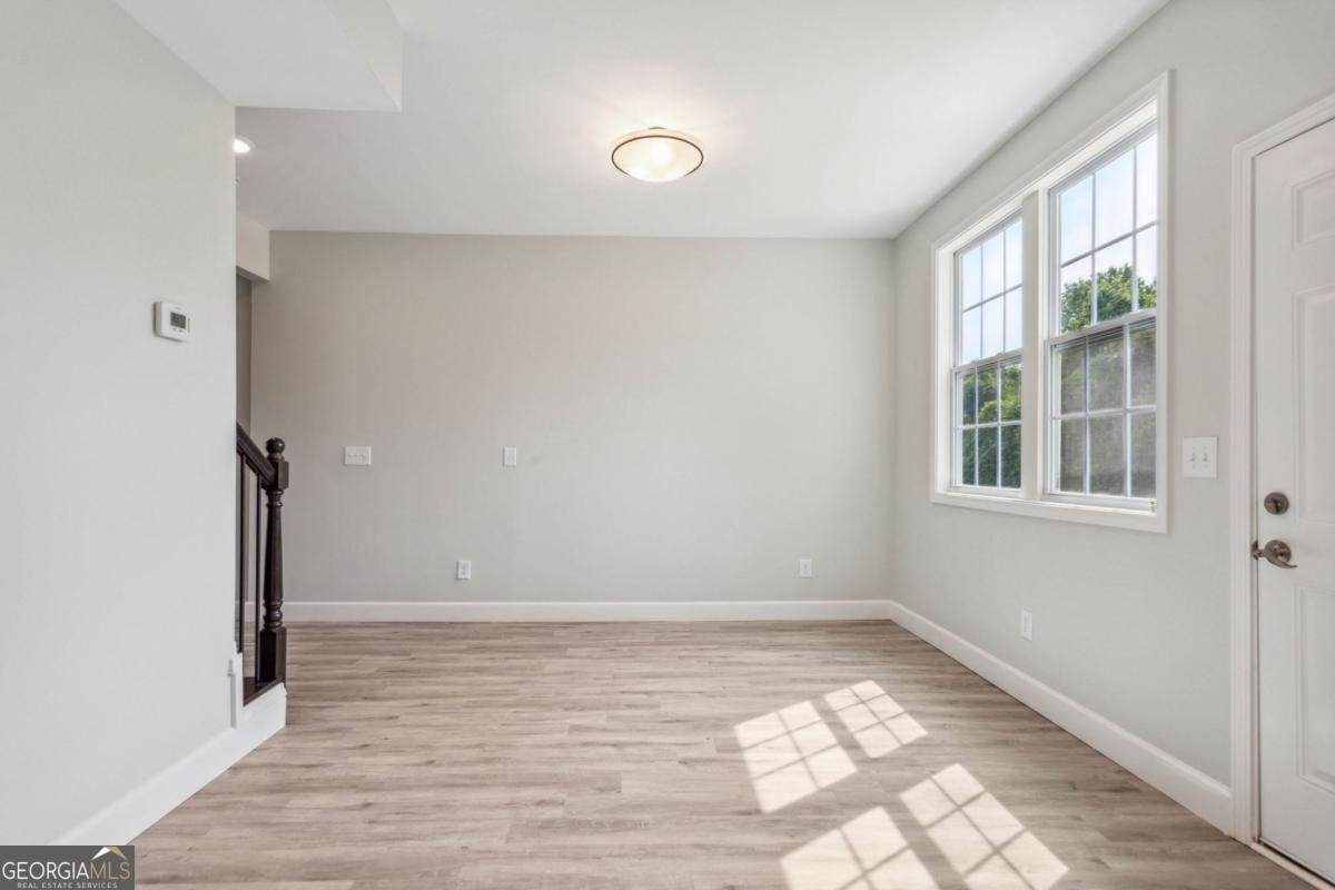 7094 Skippingstone Way Douglasville - Photo 6