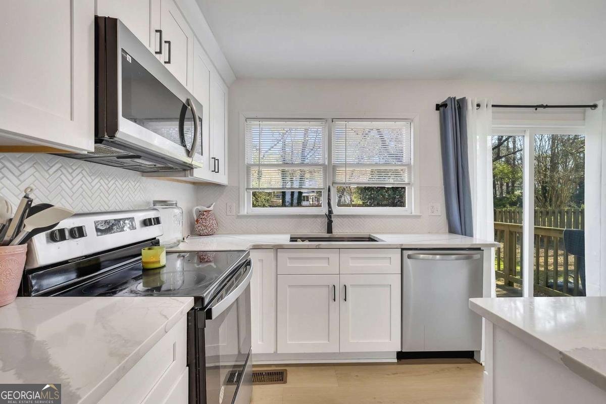 2328 Carnes Road Jonesboro - Photo 14