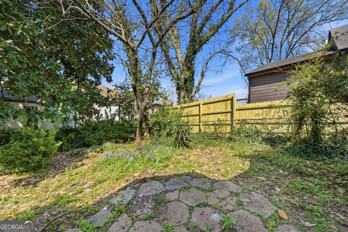 763 Jones Avenue Atlanta - Photo 18