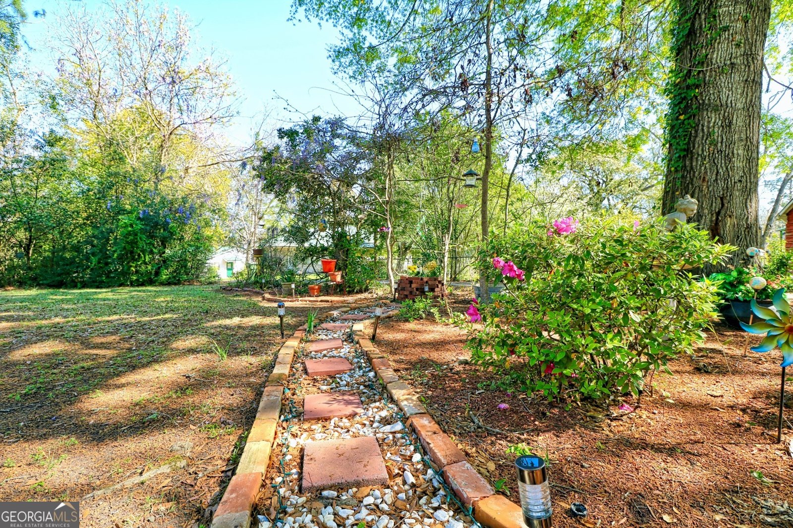 202 Hobby Avenue Sylvania - Photo 15