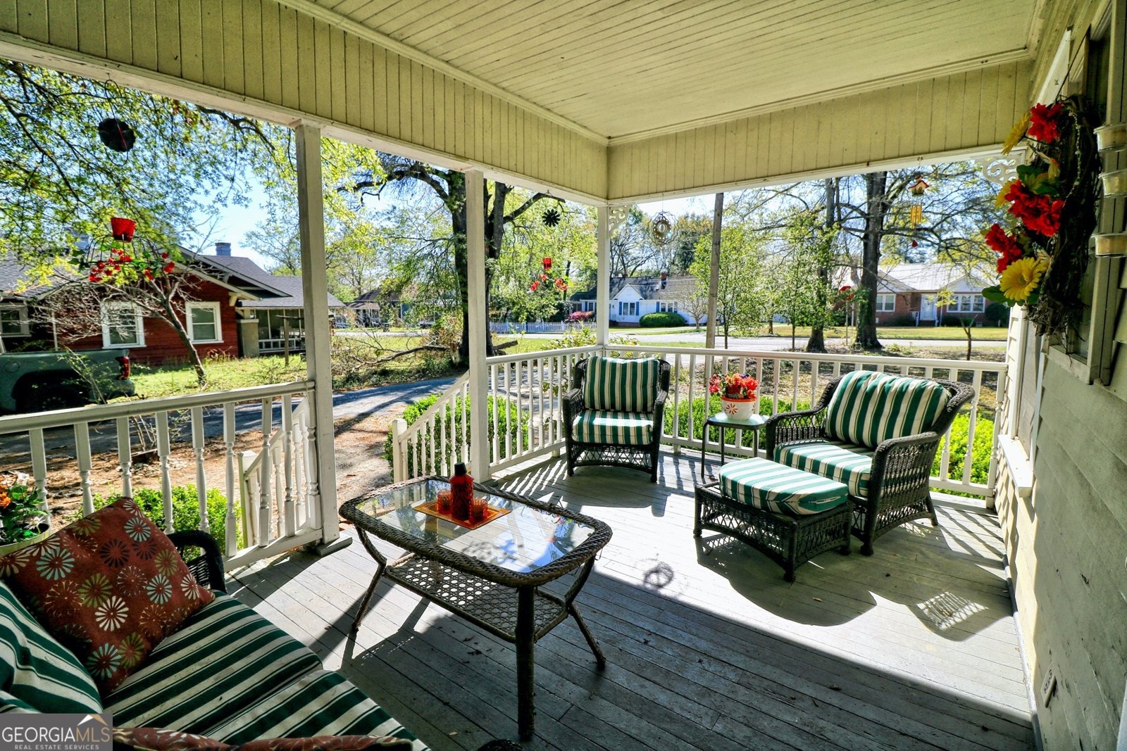 202 Hobby Avenue Sylvania - Photo 6