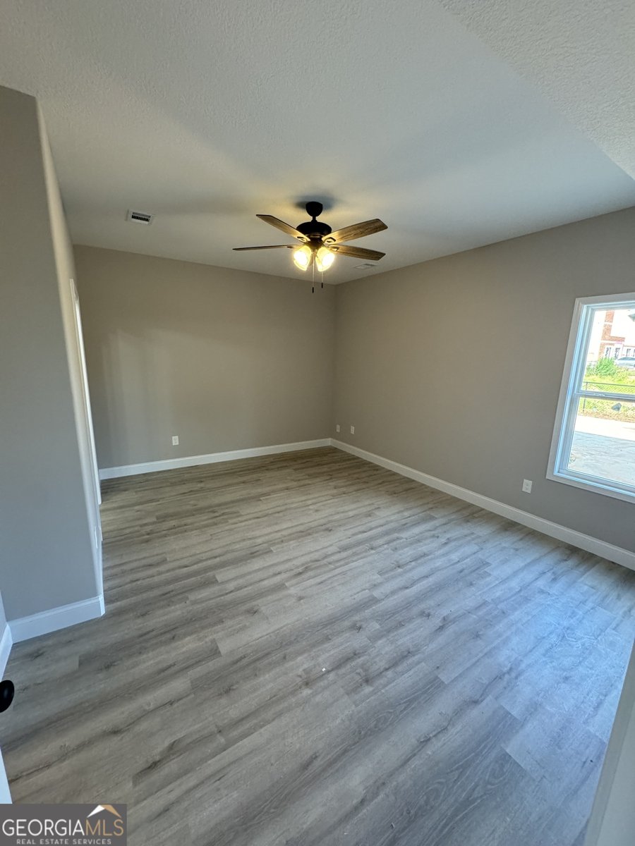 258 Beau Claire Circle Byron - Photo 6