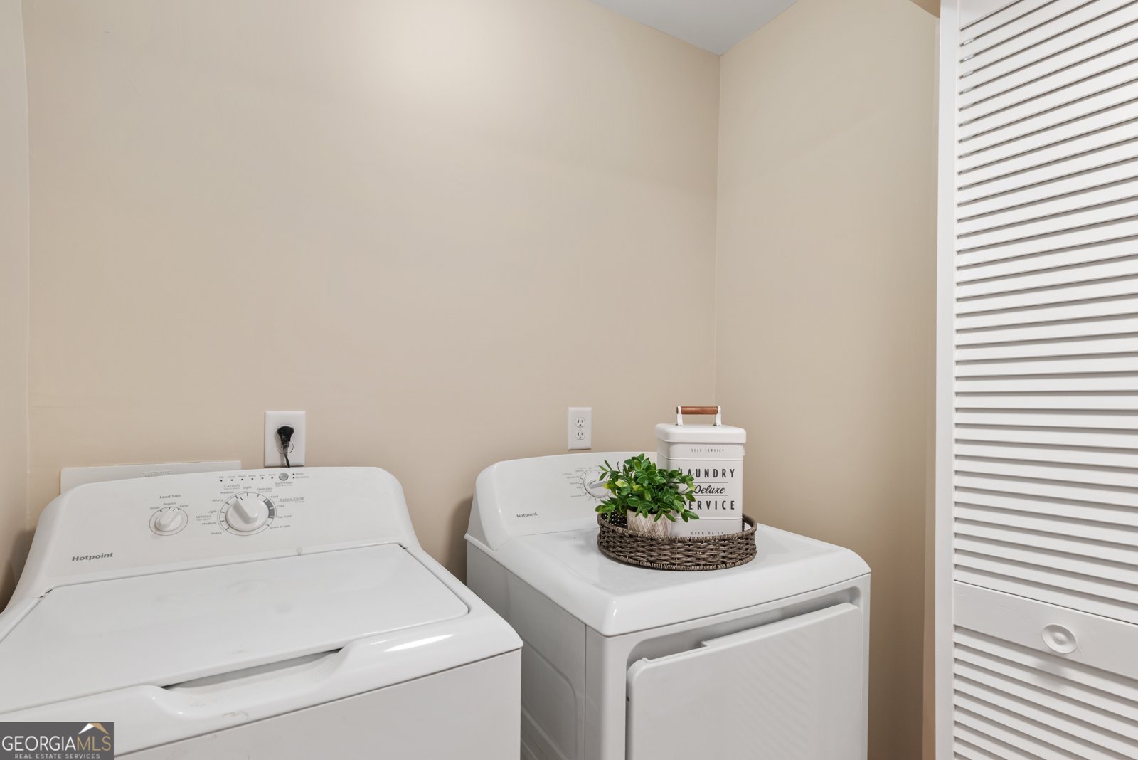 3077 Westwood Way Alpharetta - Photo 10