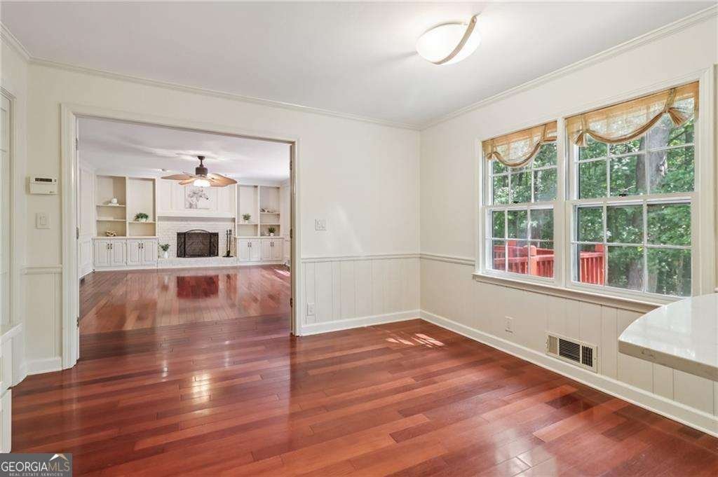 718 Haralson Drive Lilburn - Photo 9