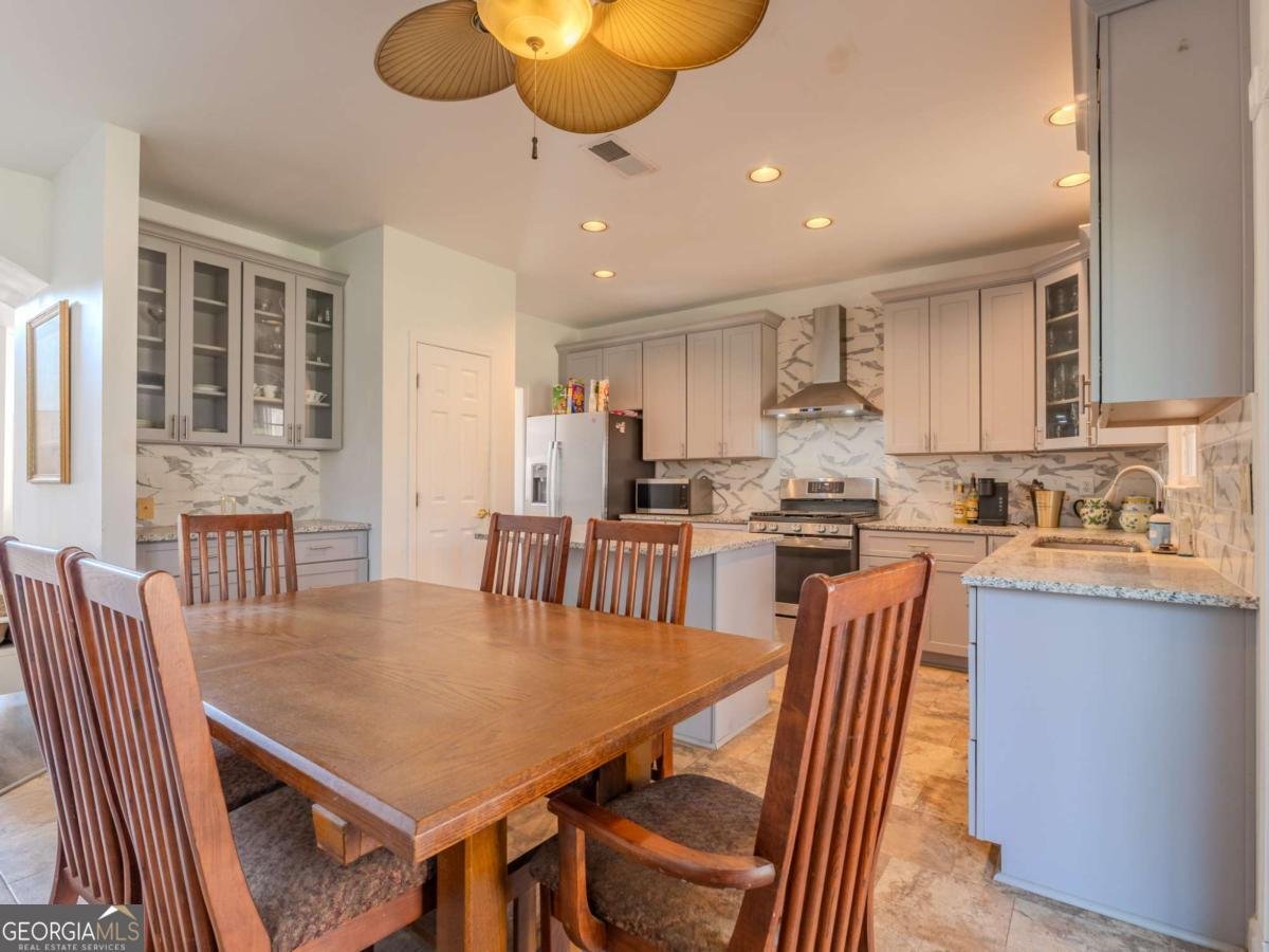 2732 Harper Woods Drive Marietta - Photo 12