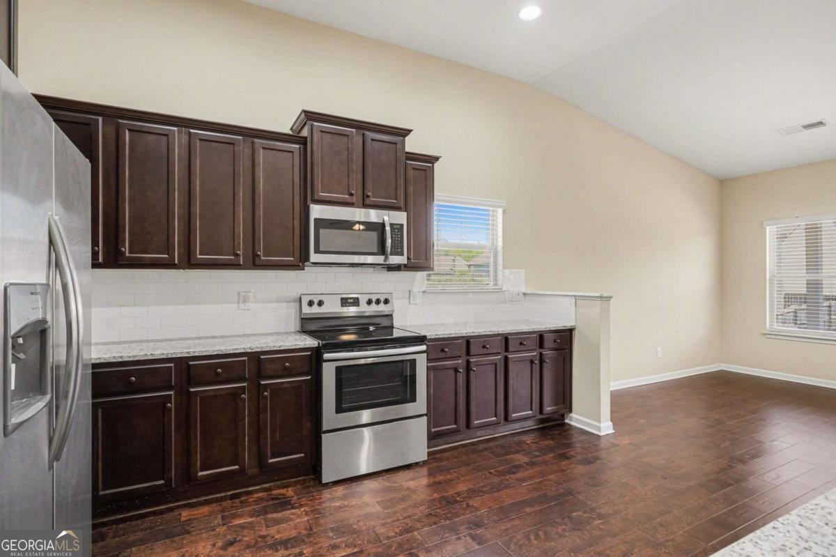 1611 Stillriver Run Drive Mcdonough - Photo 9