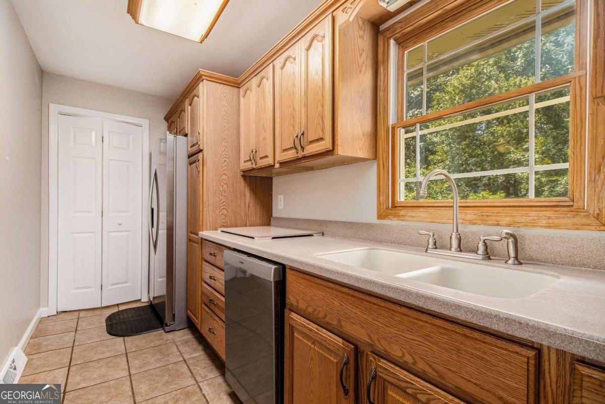 371 Lake Drive Calhoun - Photo 9