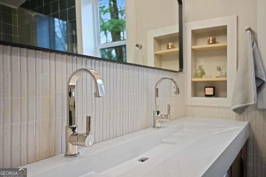 355 Earlston Drive Sandy Springs - Photo 30