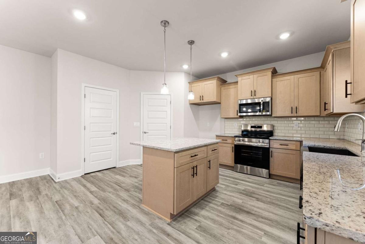 662 Forest Way Cornelia - Photo 15